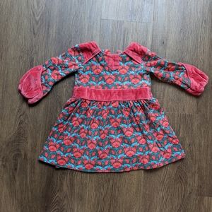 Kate Quinn vintage dress